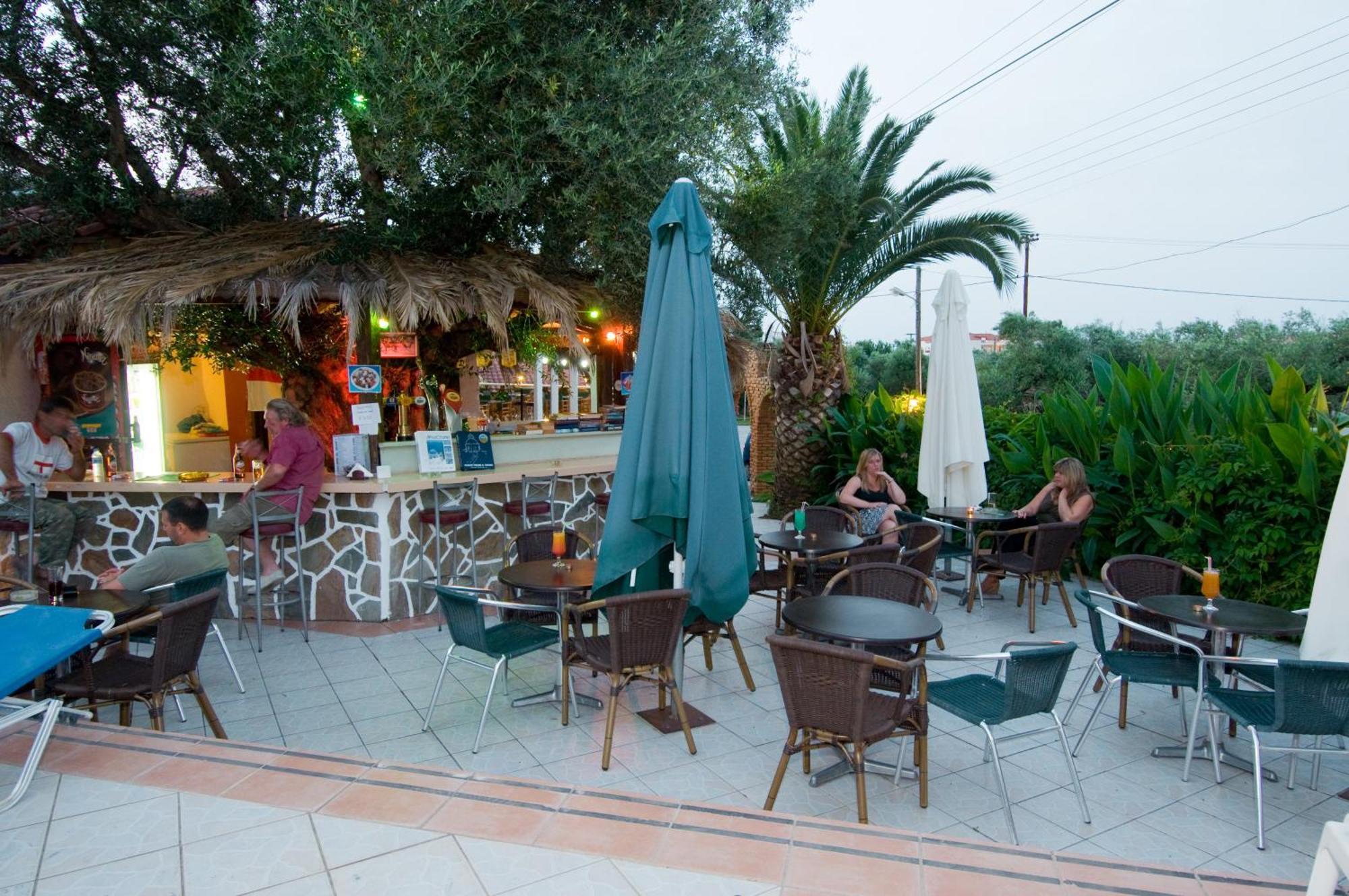 Callinica Hotel Tsilivi  Exteriör bild