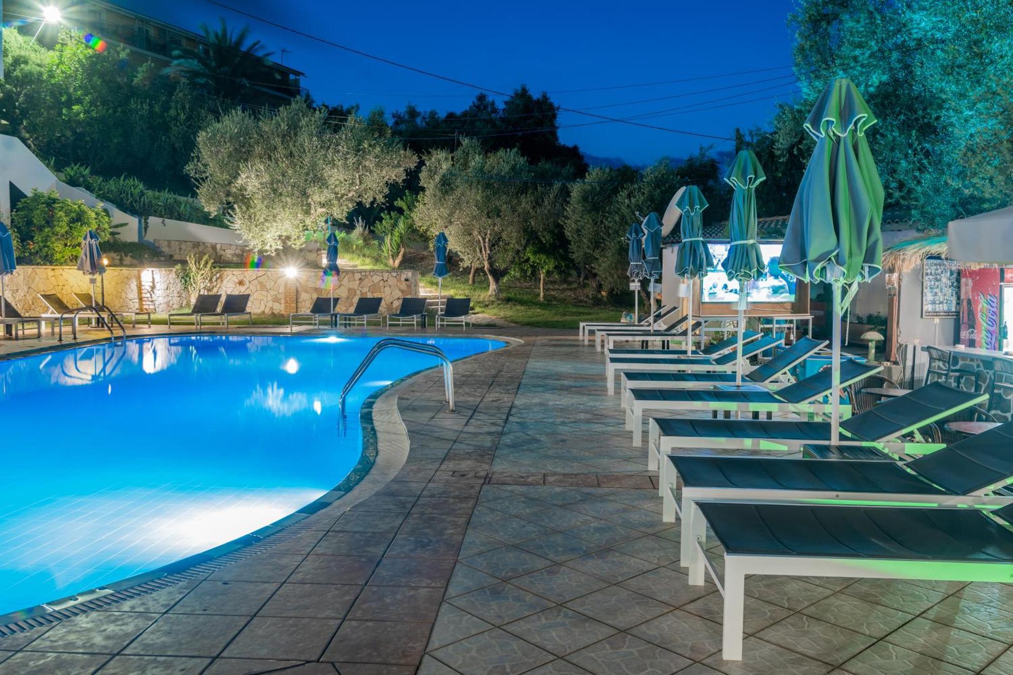 Callinica Hotel Tsilivi  Exteriör bild