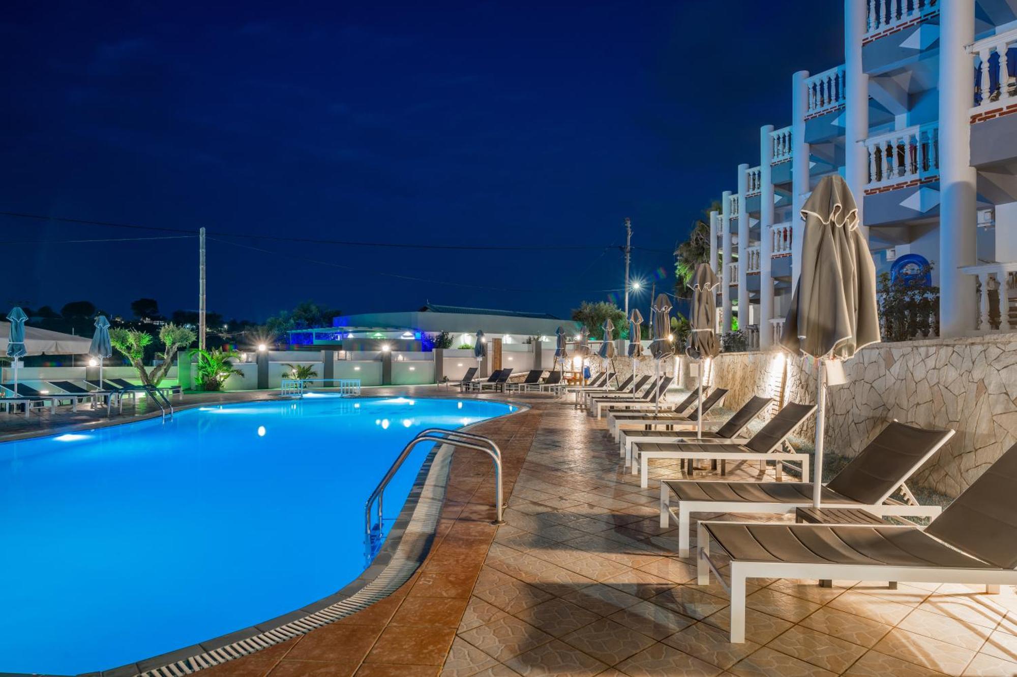 Callinica Hotel Tsilivi  Exteriör bild