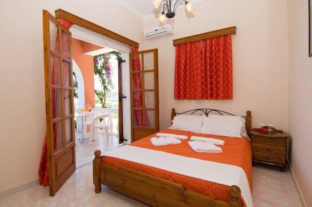 Callinica Hotel Tsilivi  Exteriör bild