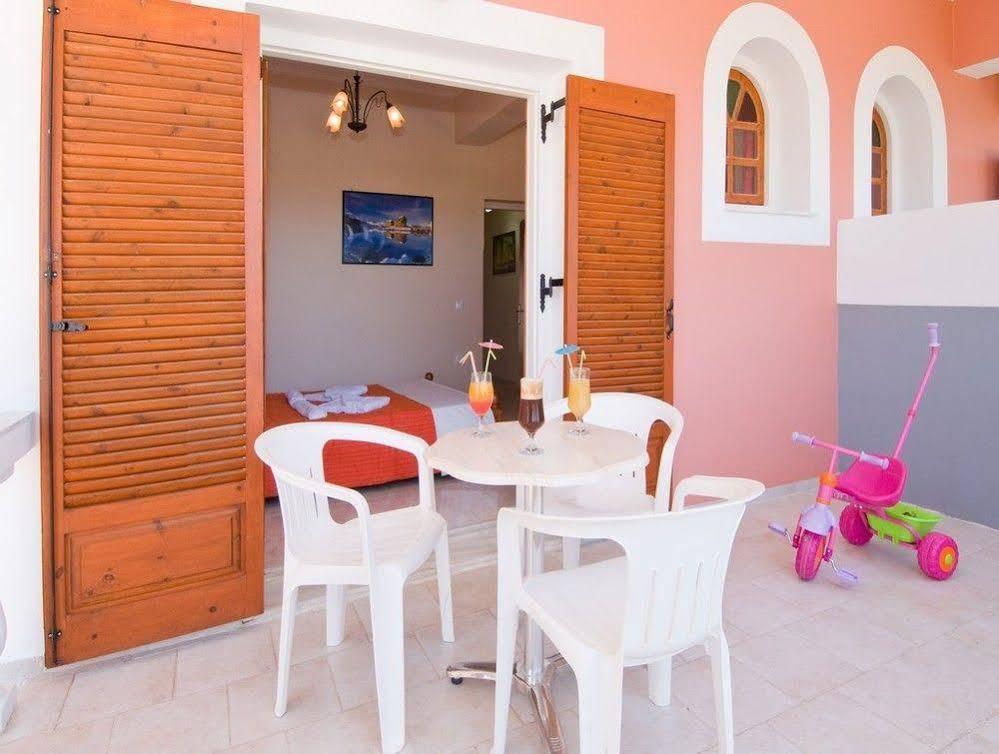 Callinica Hotel Tsilivi  Exteriör bild